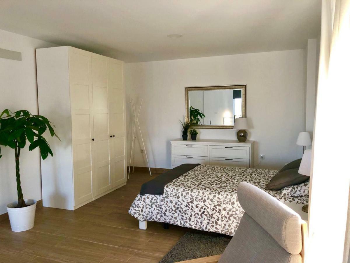 Vivienda Avenida De La Manzanilla Villa Sanlúcar de Barrameda Exteriör bild